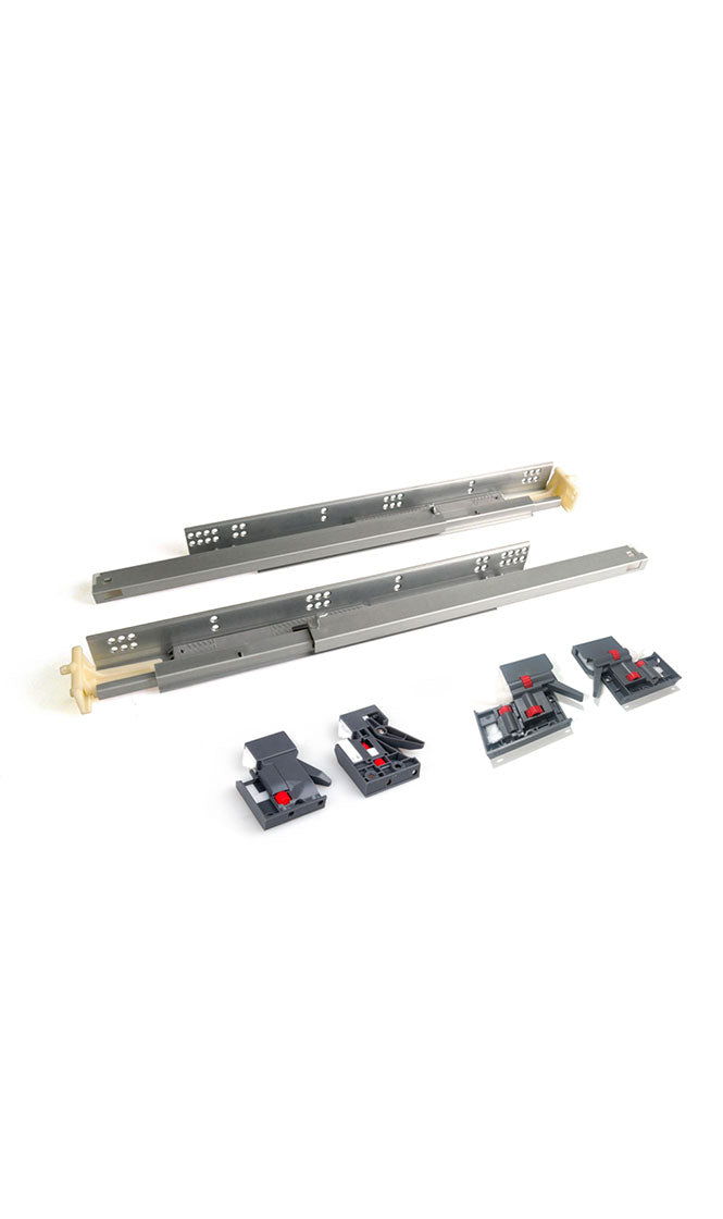 UNDERMOUNT SOFT-CLOSE SLIDES